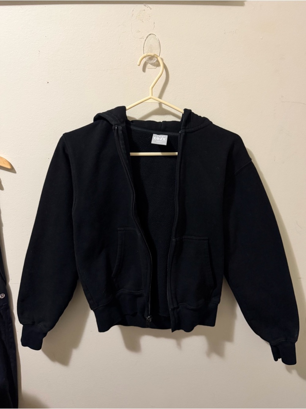 TNA Cozy Fleece Hooded Zip Jacket in Black
